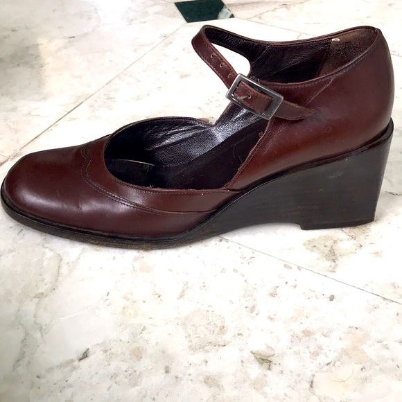Vintage Mid-1990s Joan & David Brown Leather Wedges Size 6. - Picture 8 of 14
